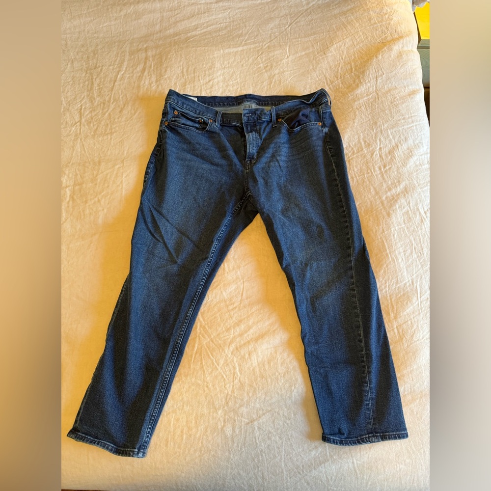 GAP Women’s Vintage Slim Mid Rise Blue Jeans